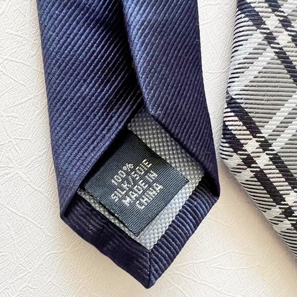 Men's Tommy Hilfiger Blue Plaid 100 Silk Neck Tie - Picture 4 of 8